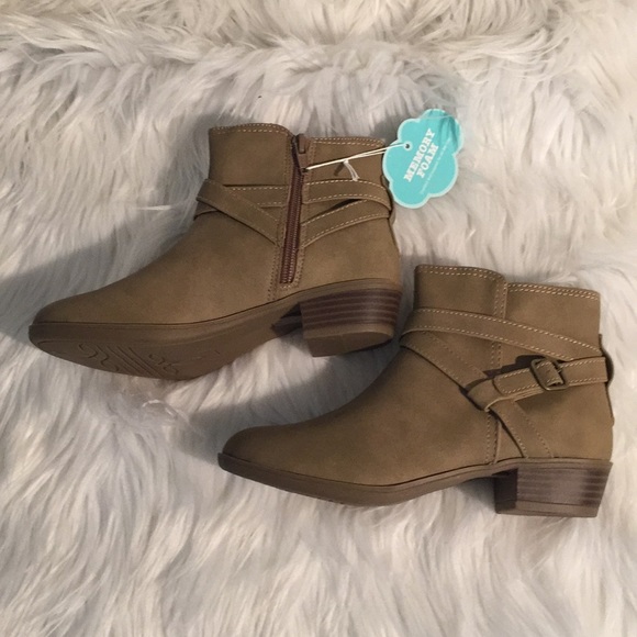 NEW girls tan booties! - Picture 2 of 2